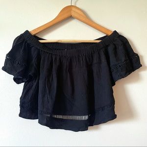 LAST CHANCE Forever 21 off the shoulder crop top